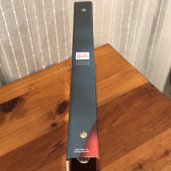 Barbie Doll Book Binder 2nd Edition 1998 - Picture 8 of 11